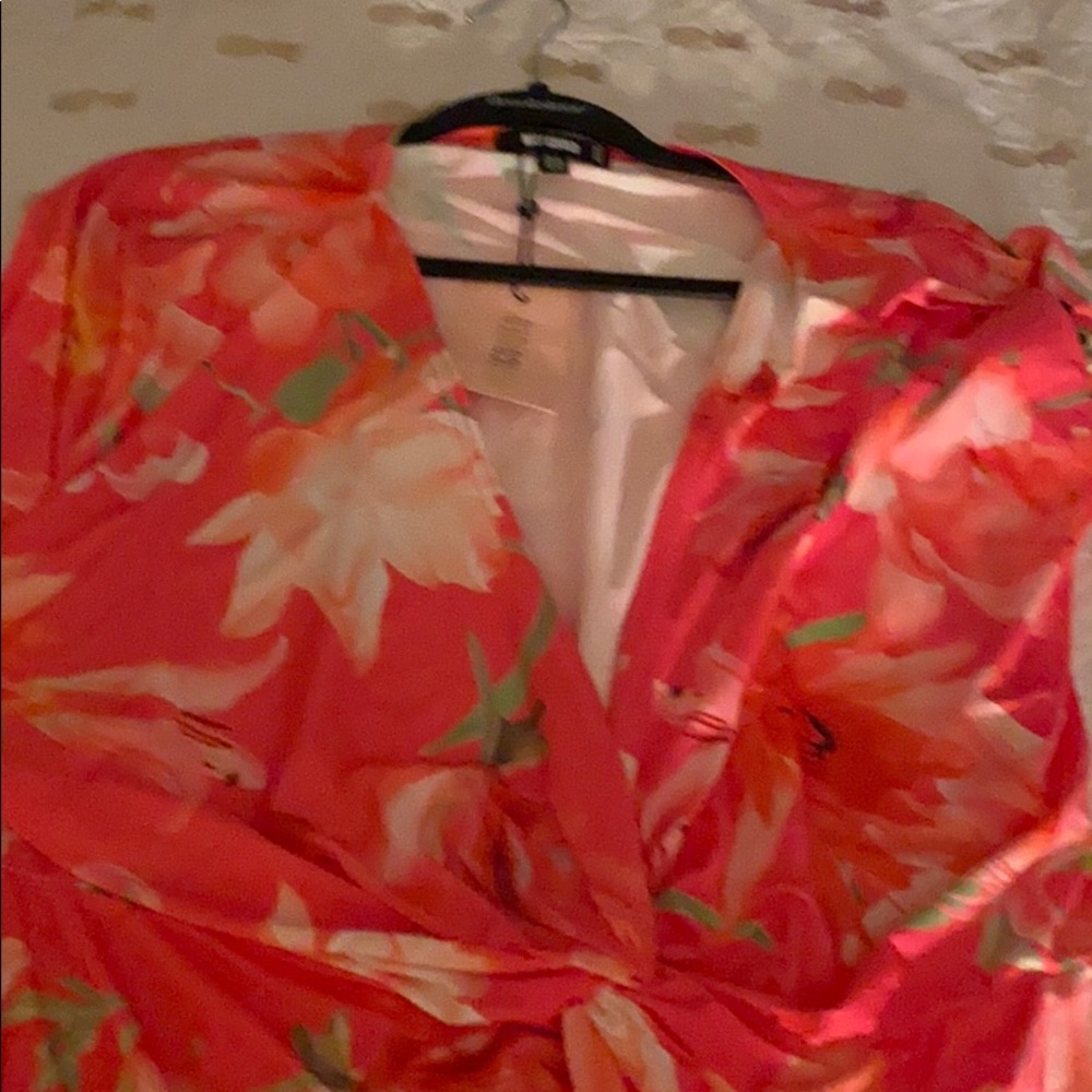 Beautiful spring dress by Missguided ......